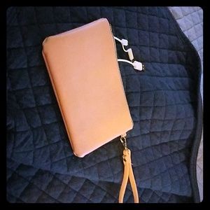 Wristlet with Battery Pack